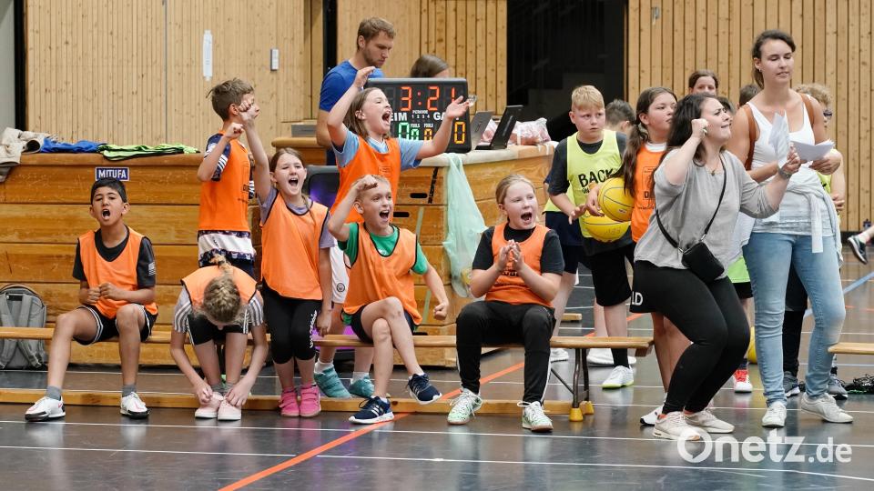 Anfeuern! Bild: ref