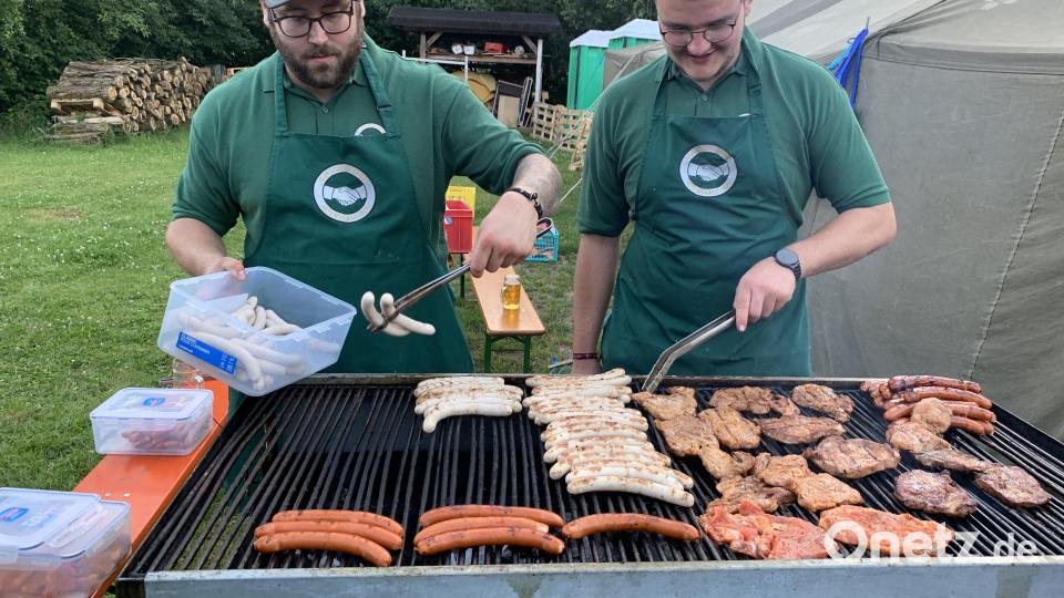 Heiß wird es auch am Grill. Bild: Medienbüro Adam/exb