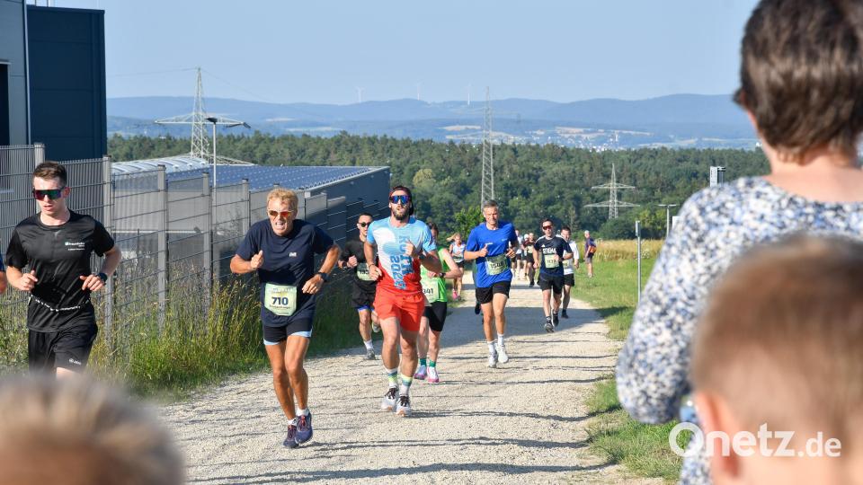 An einigen Stellen ging es ziemlich bergauf. Bild: Petra Hartl