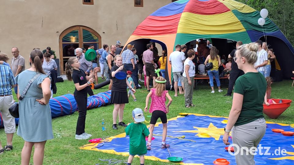Buntes Treiben beim Kinderfest in Schmimdühlen Bild: pop