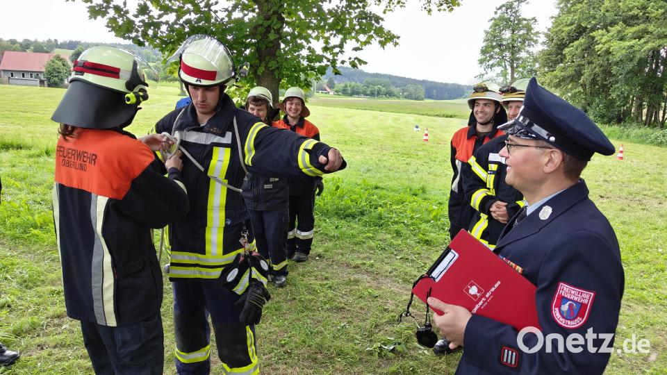 Leistungsabzeichen der Freiwilligen Feuerwehr Oberlind. Bild: Markus Kindl/exb
