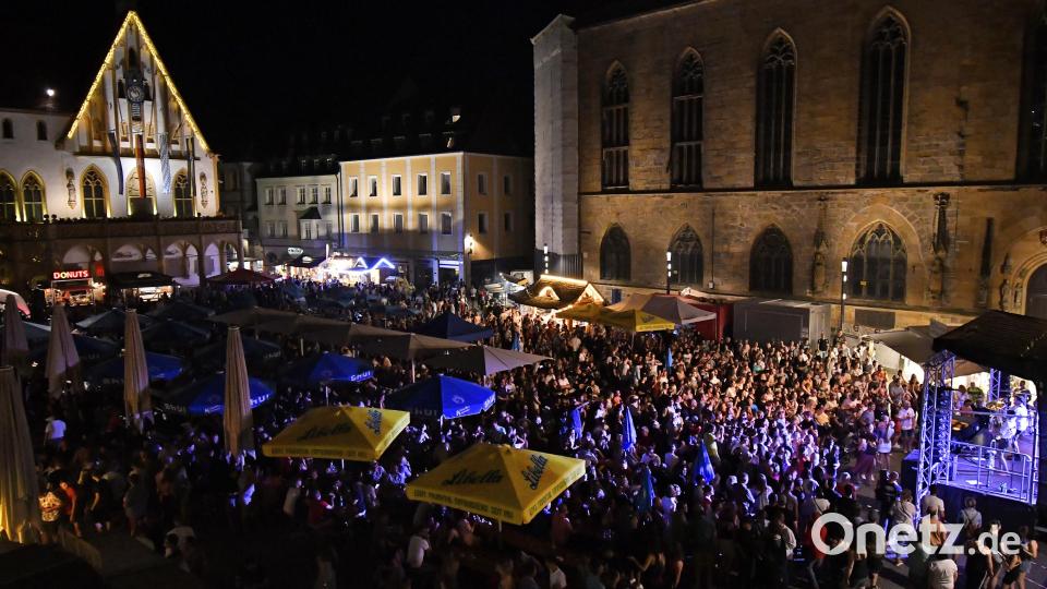 Am Samstagabend wird der Marktplatz wieder voll sein. Archivbild: Petra Hartl