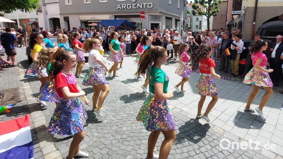 Die Tanzformation der DJK &quot;Dance Unlimited&quot;. Bild: Kunz