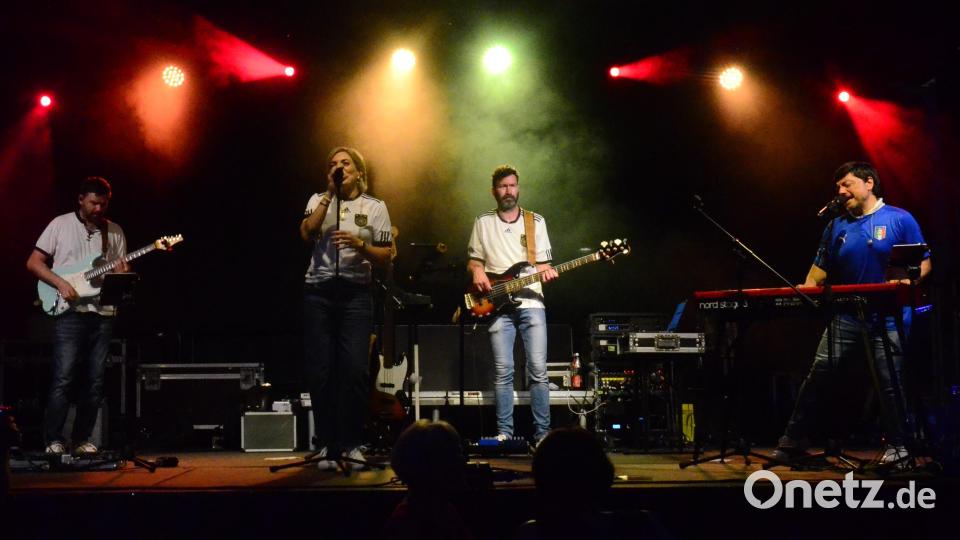&quot;Pino Barone &amp; Band&quot; sorgten für einen Mega-Abend. Bild: Kunz