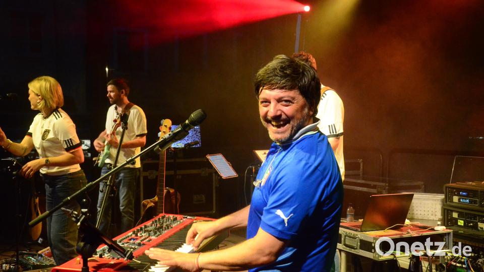 &quot;Pino Barone &amp; Band&quot; sorgten für einen Mega-Abend. Bild: Kunz