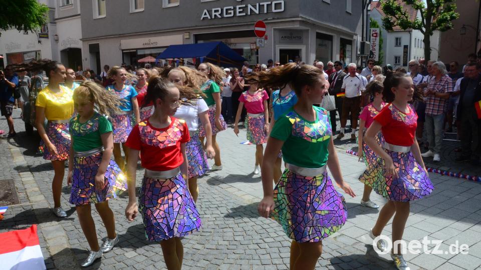 Die Tanzformation der DJK &quot;Dance Unlimited&quot;. Bild: Kunz