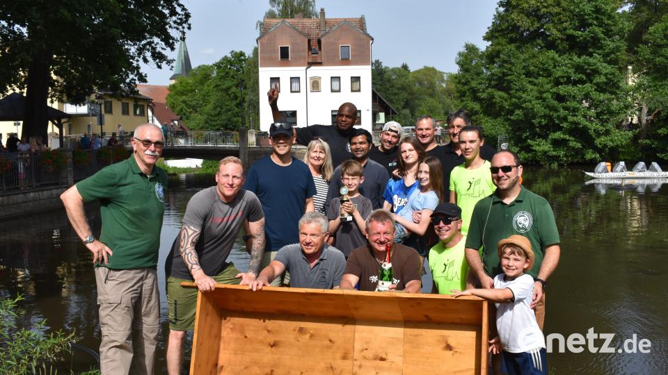 Die Teilnehmer des Sautrogrennens 2024. Bild: rgr