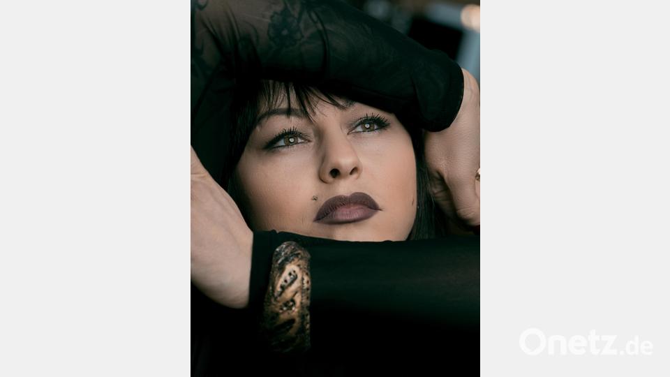 Desislava Dimitrova arbeitet als Model immer wieder mit Fotograf Reiner Marlin. Bild: Rainer Marlin