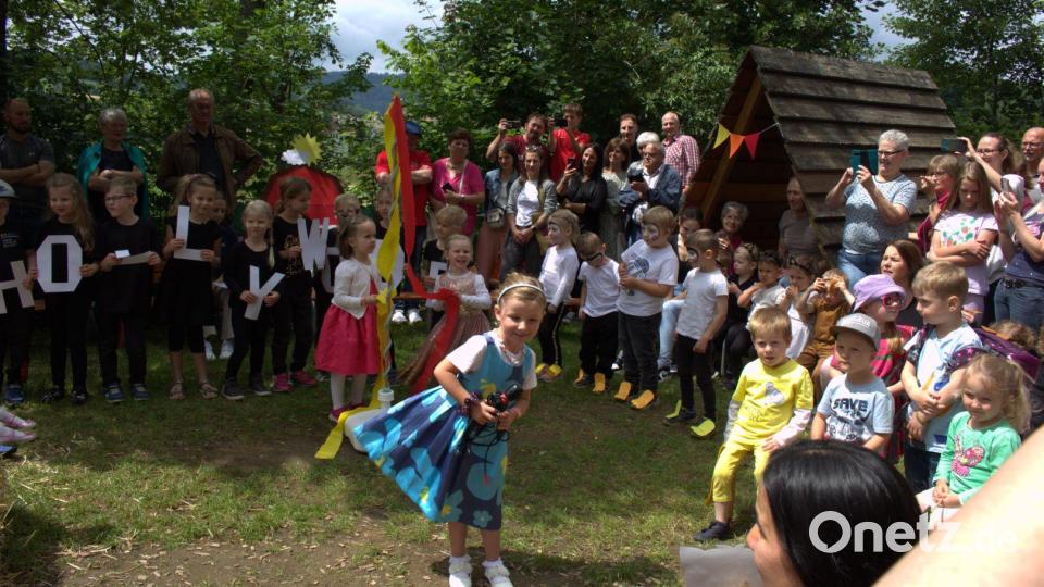 Das Sommerfest im Kinderhaus Friedenfels kam ausgezeichnet an. Bild: Kinderhaus Friedenfels/exb