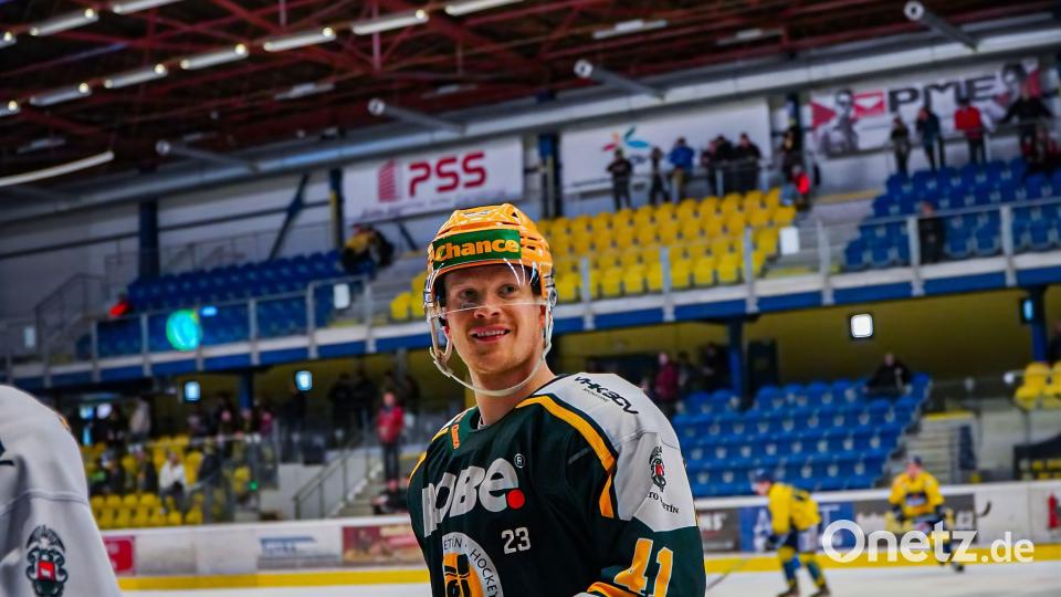 Mads Larsen kommt zu den Blue Devils Weiden. Bild: VHK Vsetín/exb