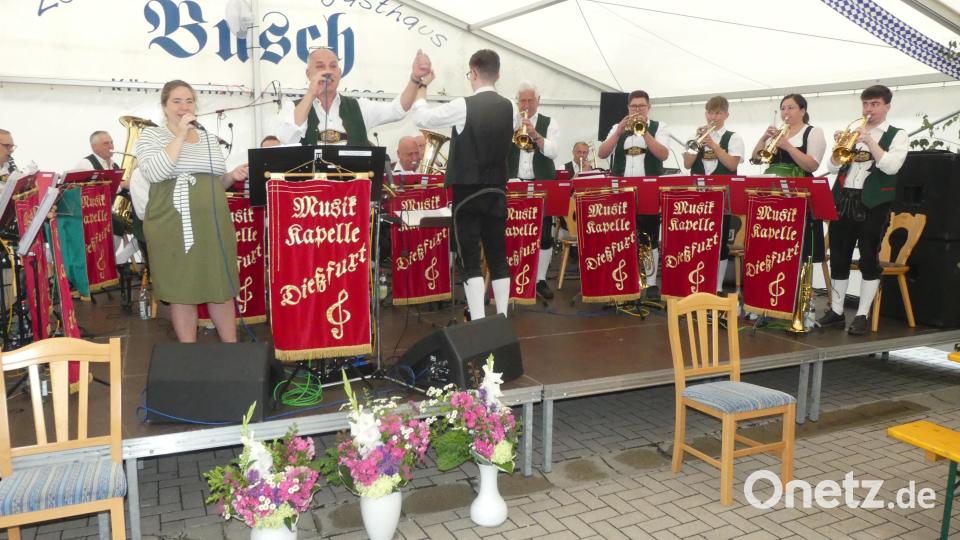 Die Musikkapelle Dießfurt gestaltet das Sonntagsprogramm. Bild: rn