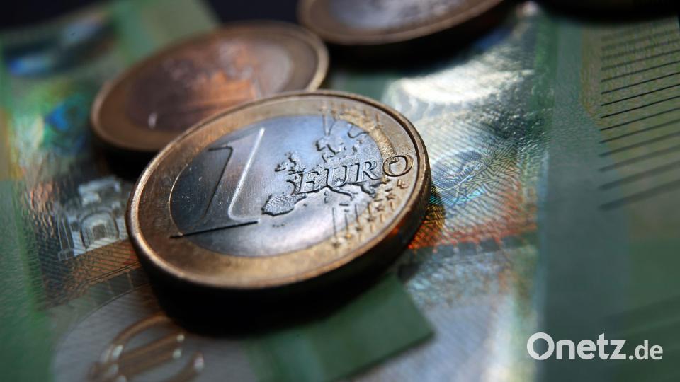 Die Volksbank-Raiffeisenbank Amberg-Sulzbach legte die Bilanz für das Jahr 2023 offen. Symbolbild: Karl-Josef Hildenbrand