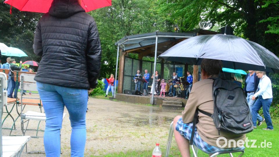 Sitting in the Rain. Bild: Kunz