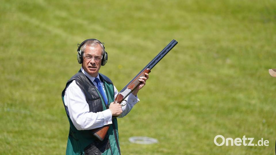 Farage bewarb sich bereits zum achten Mal um einen Sitz im Unterhaus Bild: Dominic Lipinski/PA Wire/dpa
