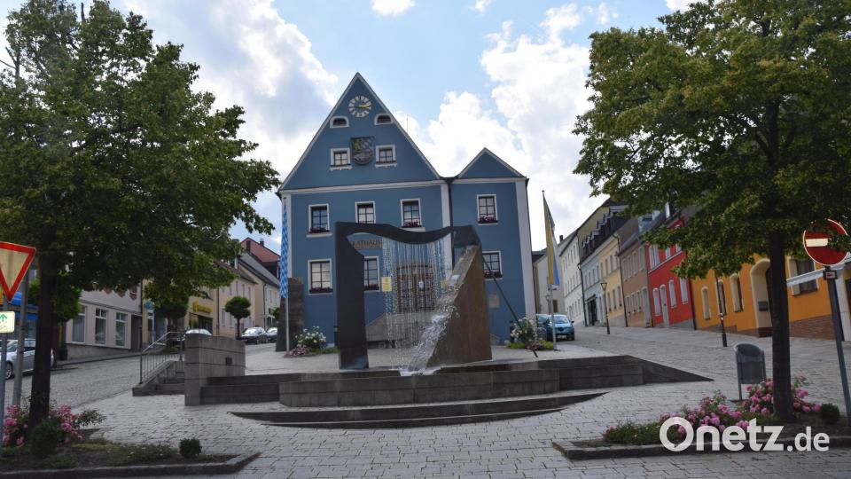 Der Stadtberg von Eschenbach mit dem Rathaus im Hintergrund. Bild: fz