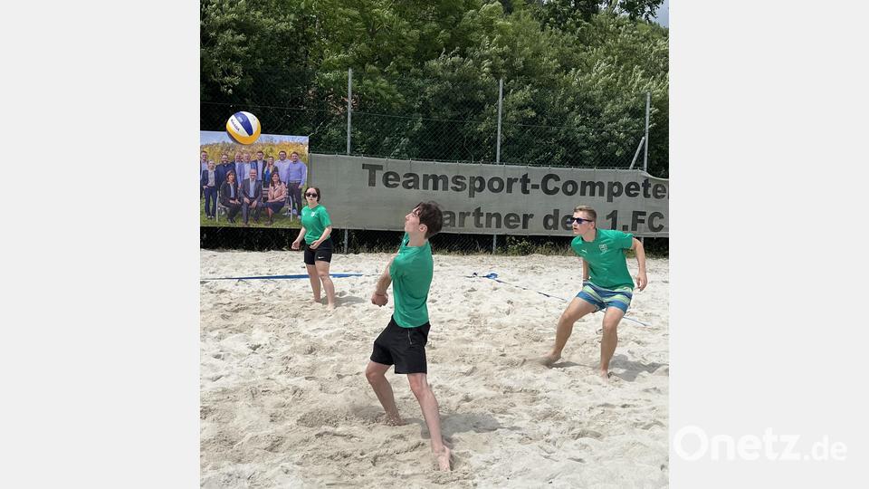Volleyball-Szene Bild: gau