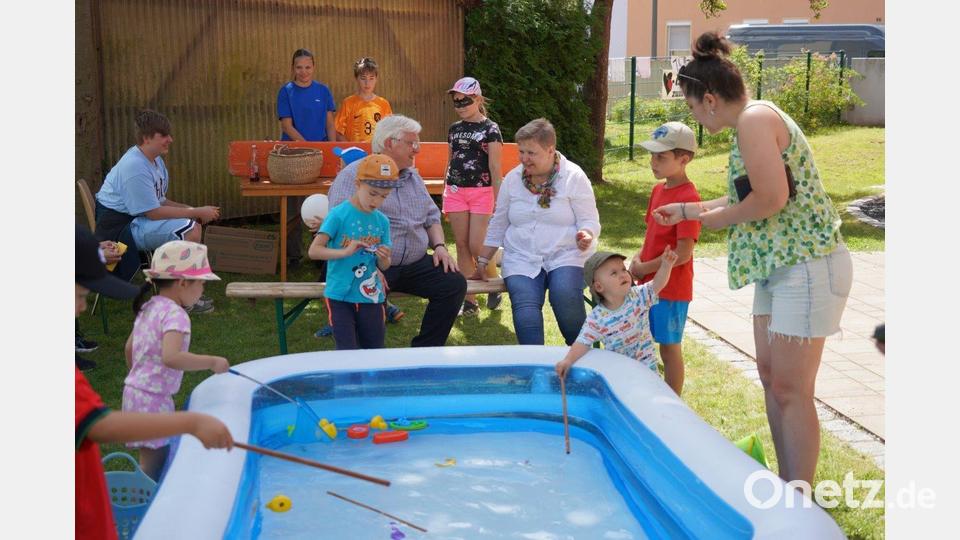 Wer angelt am besten? Bild: Alois Schröpf/exb