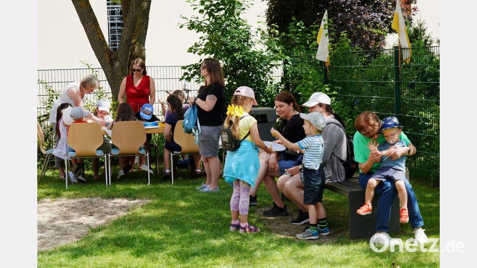 Für die Kinder gibt es viele Spiele. Bild: Alois Schröpf/exb