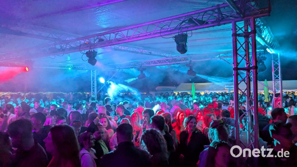 Die Beachparty Schirmitz war auch 2024 wieder ein voller Erfolg. Bild: Christian Schieder/exb