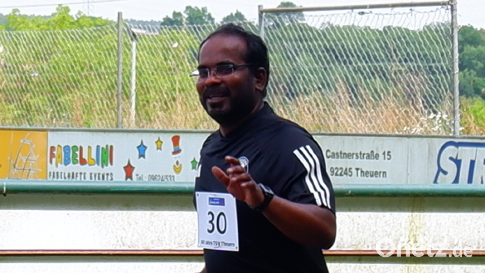 Auch Pfarrer Lourdusamy nahm am Jedermannlauf teil. Bild: Christian Schrott/exb