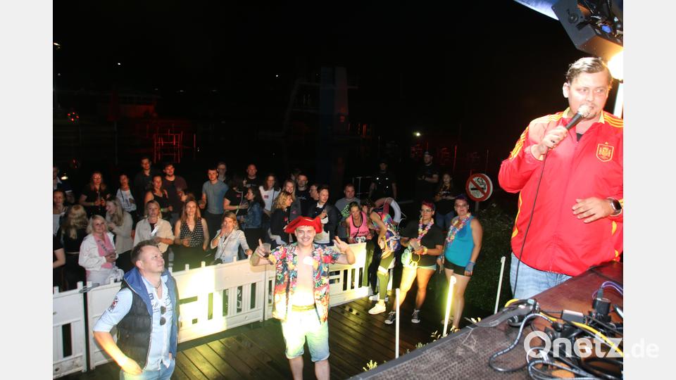 Das Publikum wählt Captain Morgan zum besten Mallorca-Outfit. Bild: sne