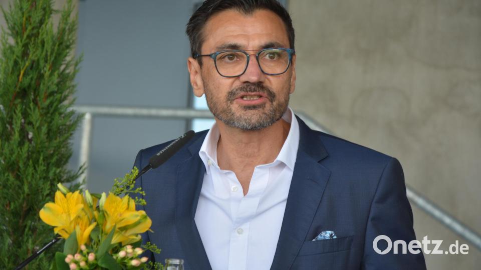 Dr. Patrick Markschläger, ,&quot;Head of Business Unit Tubing&quot; bei Schott, hielt die Eröffnungsrede. Bild: jr