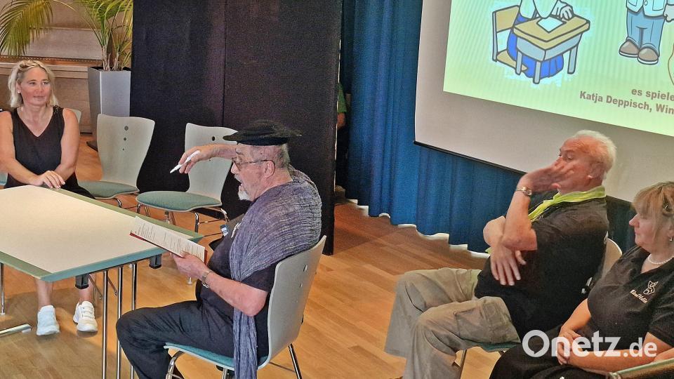 MimOldies Bühner ist 2. von li Bild: R. Kreuzer