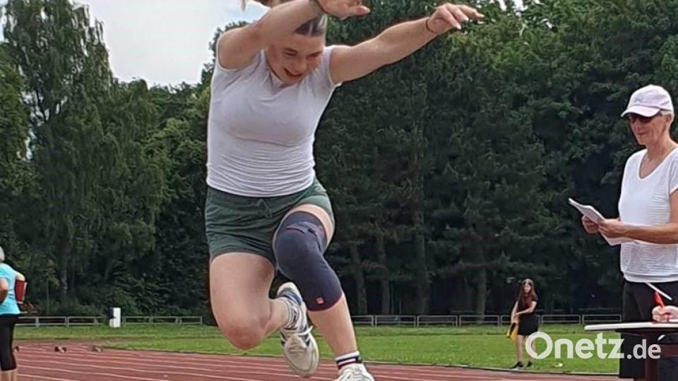 Weitsprung ist eine der Disziplinen bei den Leichtathletik-Wettkämpfen der Schüler. Bild: Matthias Werner/exb