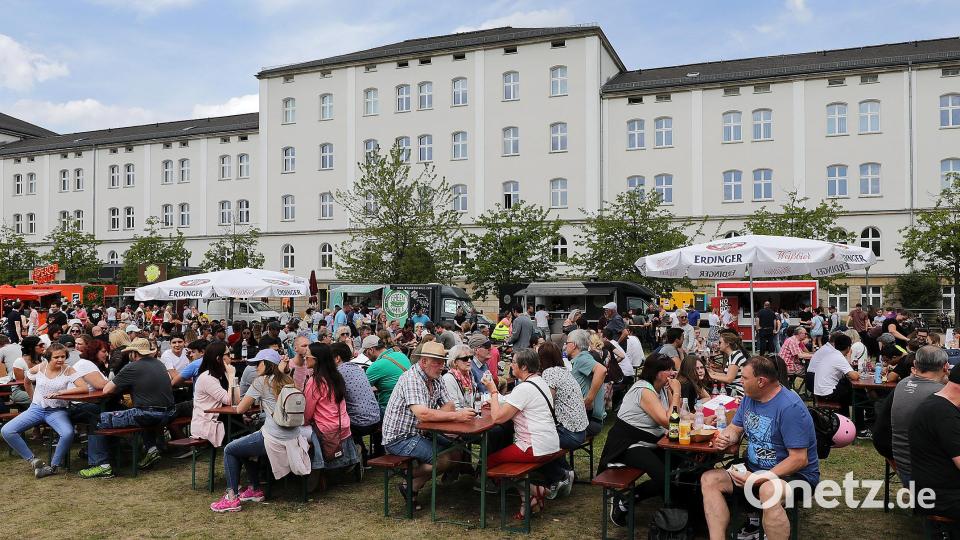 Freie Plätze sind beim Food-Truck-Festival Mangelware. Bild: Wolfgang Steinbacher