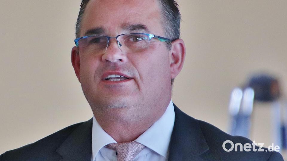 &quot;Als ich über die Geschichte unserer Schule nachdachte, wurde mir bewusst, wie viel sich in diesen fünf Jahrzehnten verändert hat.&quot; (Rektor Klaus Ruetz) Bild: Thomas Dobler