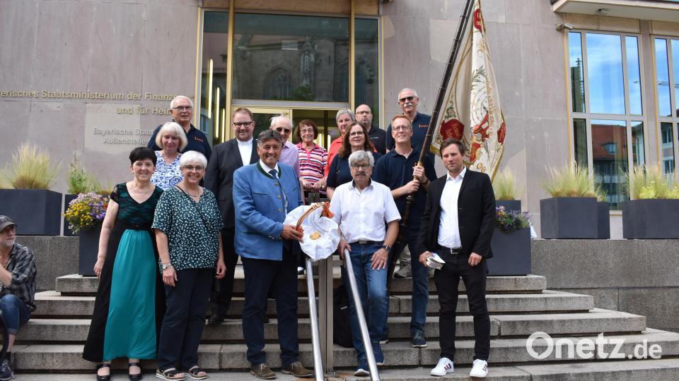 Vor der Feier Bild: rgr