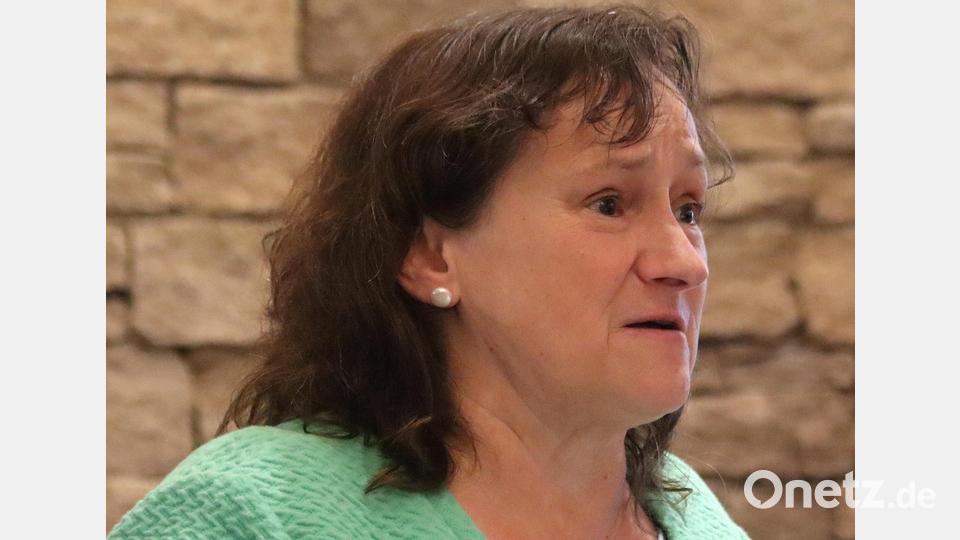 „Unser Krankenhaussystem ist nicht mehr finanzierbar. Im Gegensatz zur Vorgängerregierung hat sich Karl Lauterbach getraut, sich endlich mit diesem schwierigen Thema zu beschäftigen.“ (Marianne Schieder, Bundestagsabgeordnete) Bild: mfh