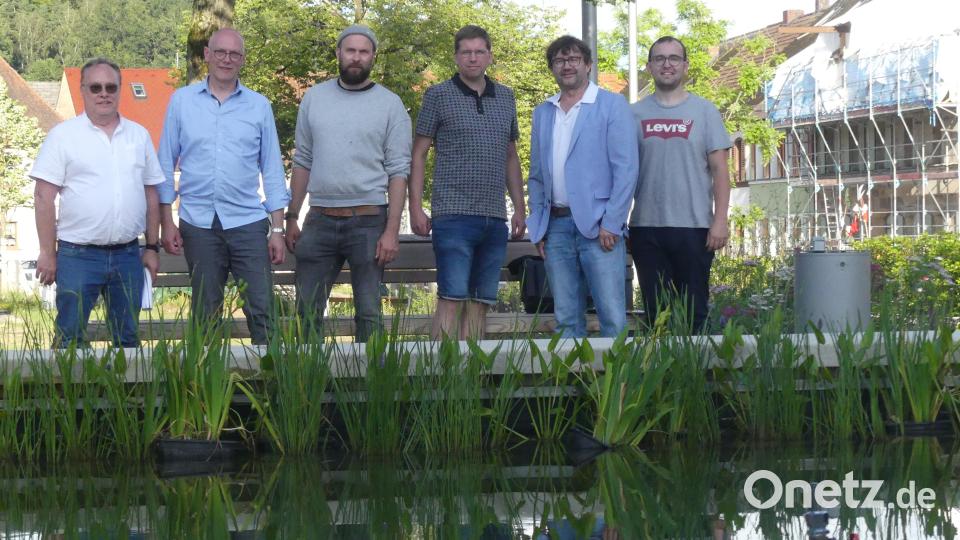 Die Abnahmekommission mit (von links) Volker Jungwirth, Felix Holzapfel-Herziger, Julian Benesch, Daniel Färber, Wolfgang Haberberger und Pascal Hofmann. Bild: rn