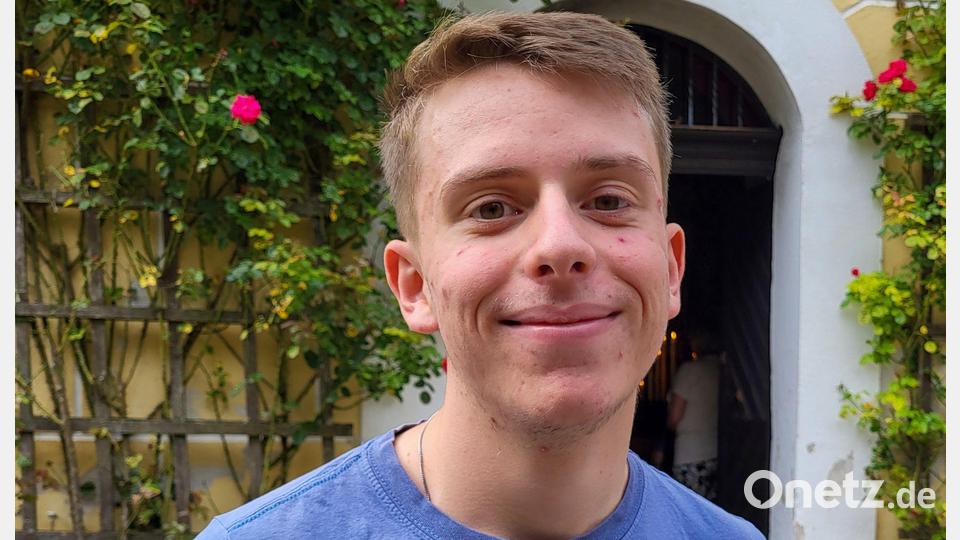 Ministrant Tizian Stein aus Rosenberg freut sich besonders auf das Kennenlernen fremder Leute und als Gemeinschaft im anderen Land neue Erfahrungen zu machen. Ein schönes Erlebnis wird sicher die Papstaudienz werden. Bild: wbe