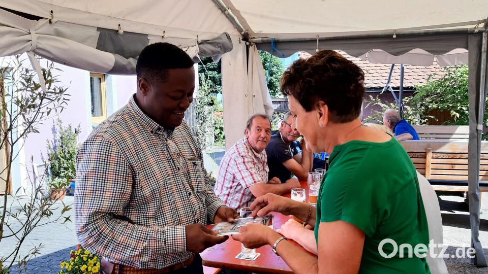 Pfarrvikar Edwin Ozioko verlässt im September die Pfarreiengemeinschaft. Bild: Gunda Schulze/exb