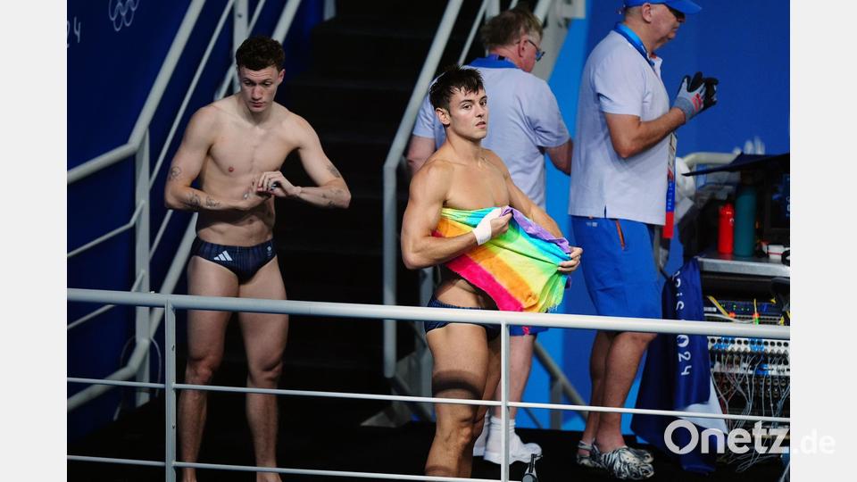 Wasserspringer Tom Daley (r) ist eine Ikone der LGBTQI+-Community. Bild: Mike Egerton/PA Wire/dpa