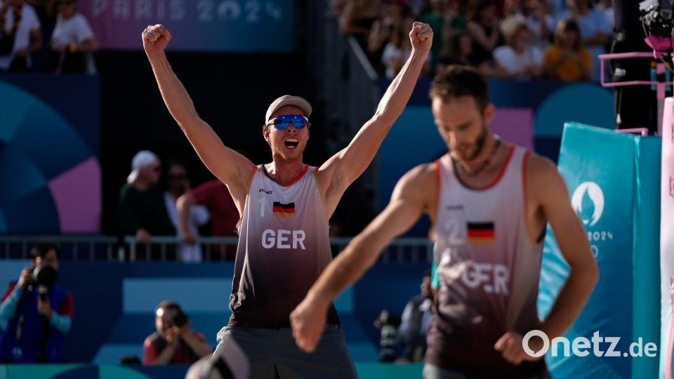 Im Finale treffen die Deutschen Nils Ehlers (l) und Clemens Wickler auf den großen Favoriten. Bild: Robert F. Bukaty/AP