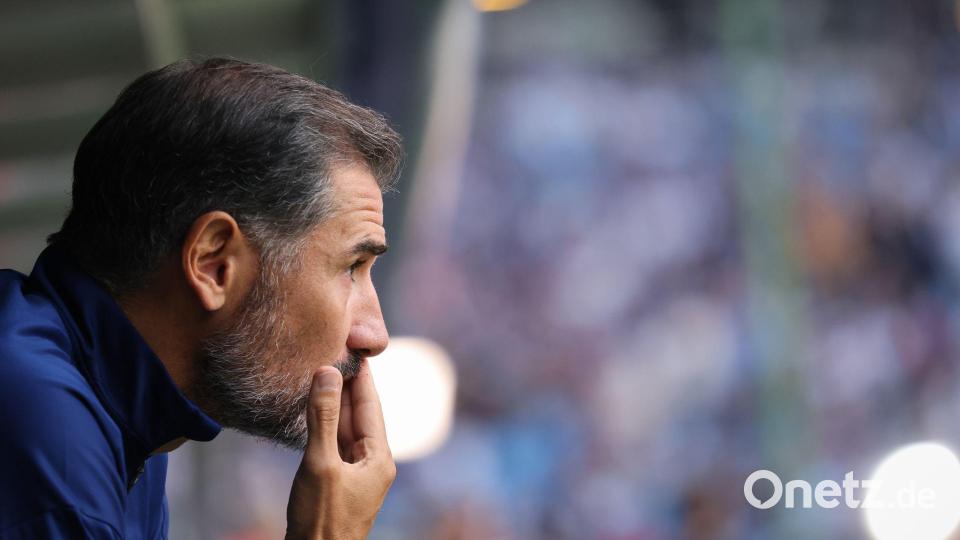 Hertha-Trainer Cristian Fiél hatte viel zu grübeln. Bild: Christian Charisius/dpa