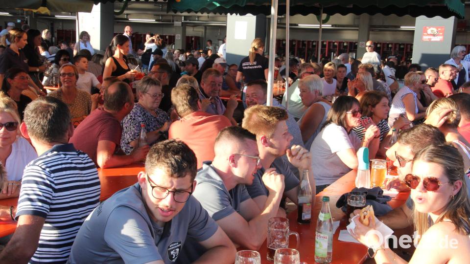 Es war was los beim Gartenfest der Tirschenreuther Wehr. Bild: kro