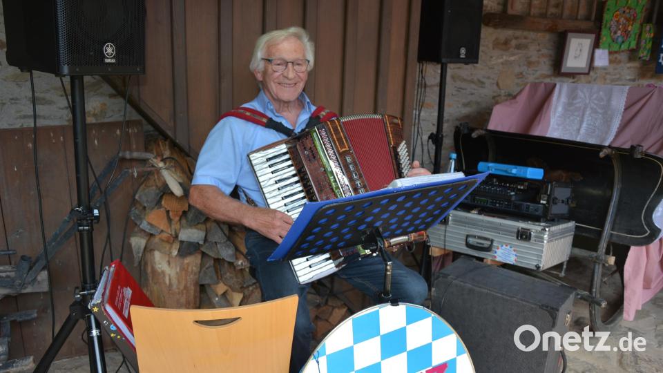 Franz Becker sorgte für die musikalische Unterhaltung. Bild: jr