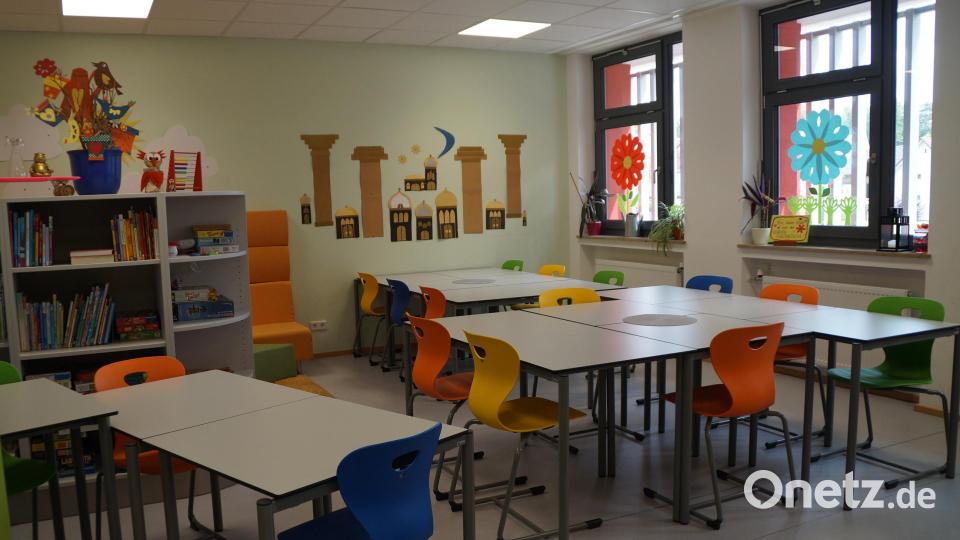 Farbenfroh und hell sind die Räume für die OGTS an der Grundschule. Bild: wel