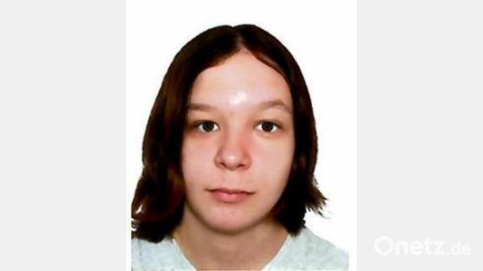 Vermisst: Die 16-jährige Jasmin Hofhammer. Bild: PP Oberbayern Süd/ privat