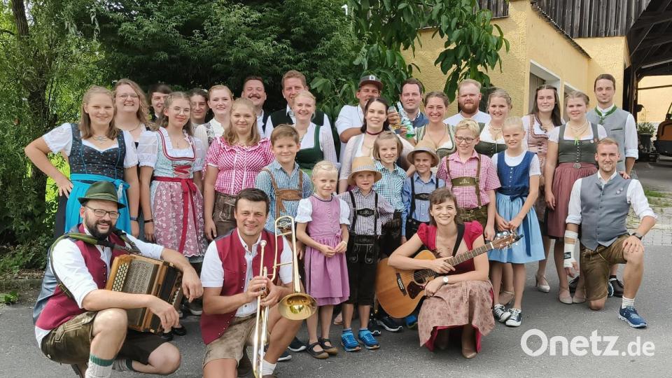 Die Kirwa in Weißenbrunn ist alljährlich ein großes Ereignis. Auch heuer wird an zwei Tagen gefeiert. Bild: Michael Wisgickl/exb