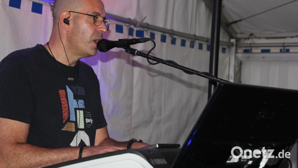 Alleinunterhalter Fred Stingl spielte auf. Bild: kro
