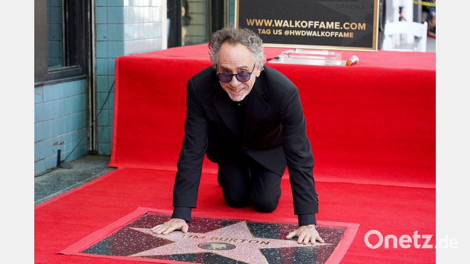Regisseur Tim Burton ist nun in Hollywood verewigt Bild: Jordan Strauss/Invision/AP
