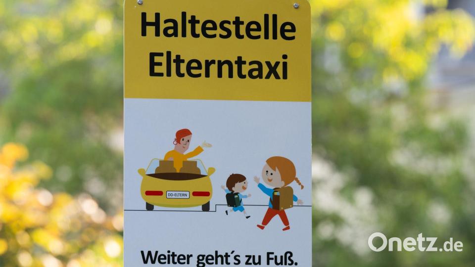 Viele Eltern fürchten, dass durch „Eltern-Taxis“ zusätzliche Unfallgefahr für Schüler entsteht. Bild: Sebastian Kahnert/dpa