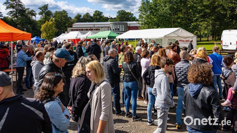 Heuer findet das bayerisch-tschechische Streef-Food-Festival in Tachov zum zweiten Mal statt - mit einigen Neuerungen zum vergangenen Jahr, versprechen die Veranstalter. Bild: Matouš Horáček/exb