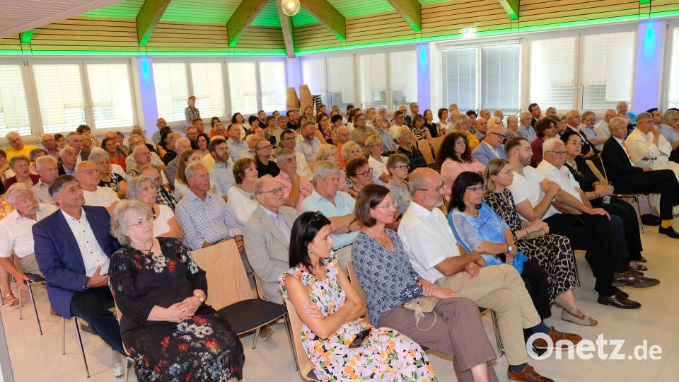 Der Festvortrag im Speinsharter Gemeindezentrum stieß auf riesiges Interesse Bild: do