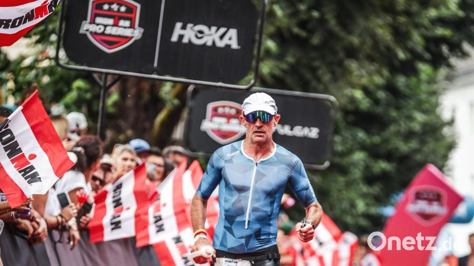 Laface-Sportler beim Ironman Zell am See 2024. Walter Arnold beim Zieleinlauf Bild: Sportfotograf2024
