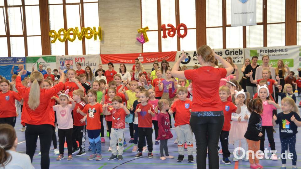 Der Turnverein bringt Jung und Alt gleichermaßen zusammen, um Sport zu treiben. Archivbild: dob